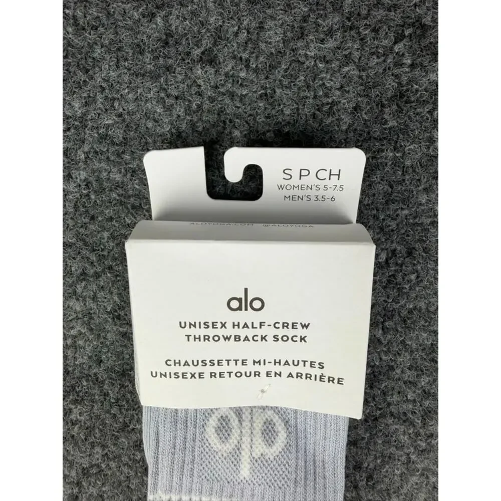 Alo Yoga Unisex Half-Crew Throwback Socks Wintar Frost Size Small NWT $34